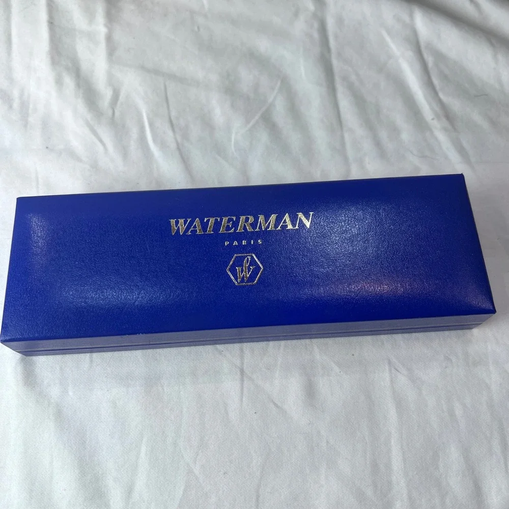 Waterman Expert Fountain Pen Black Lacquer Gold Trim Made in France with Box